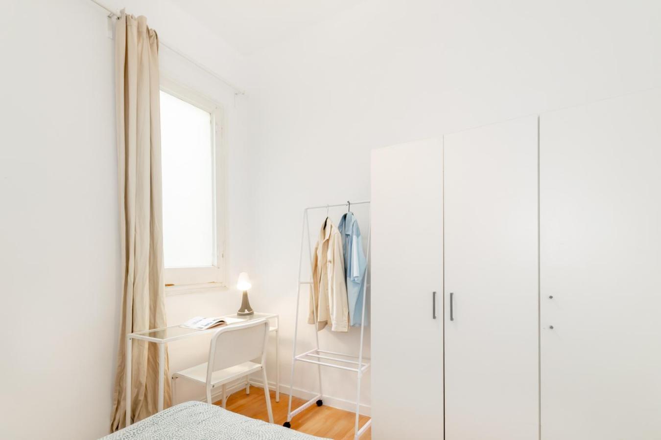 Balmes Private Rooms Barcelona Zewnętrze zdjęcie