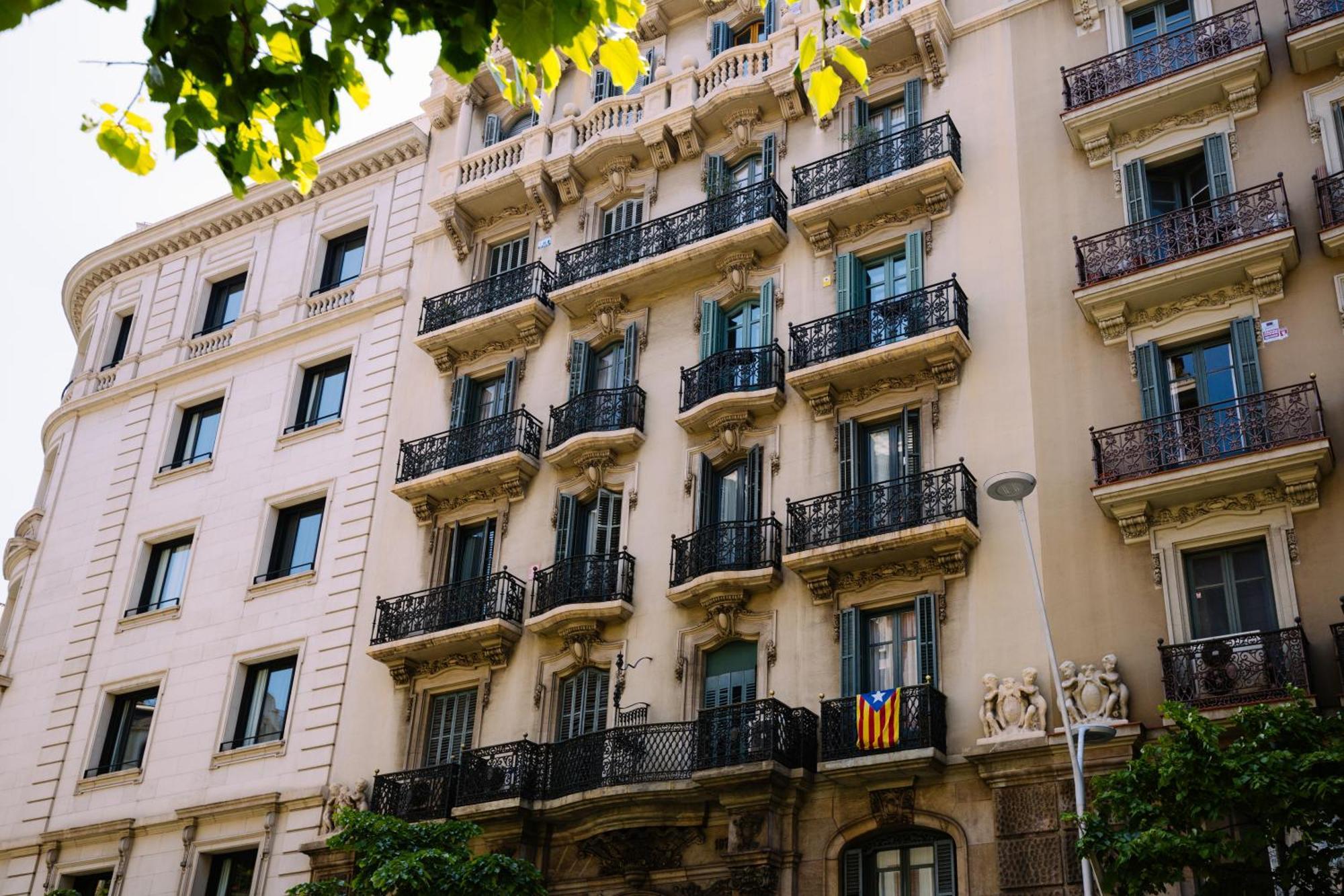 Balmes Private Rooms Barcelona Zewnętrze zdjęcie