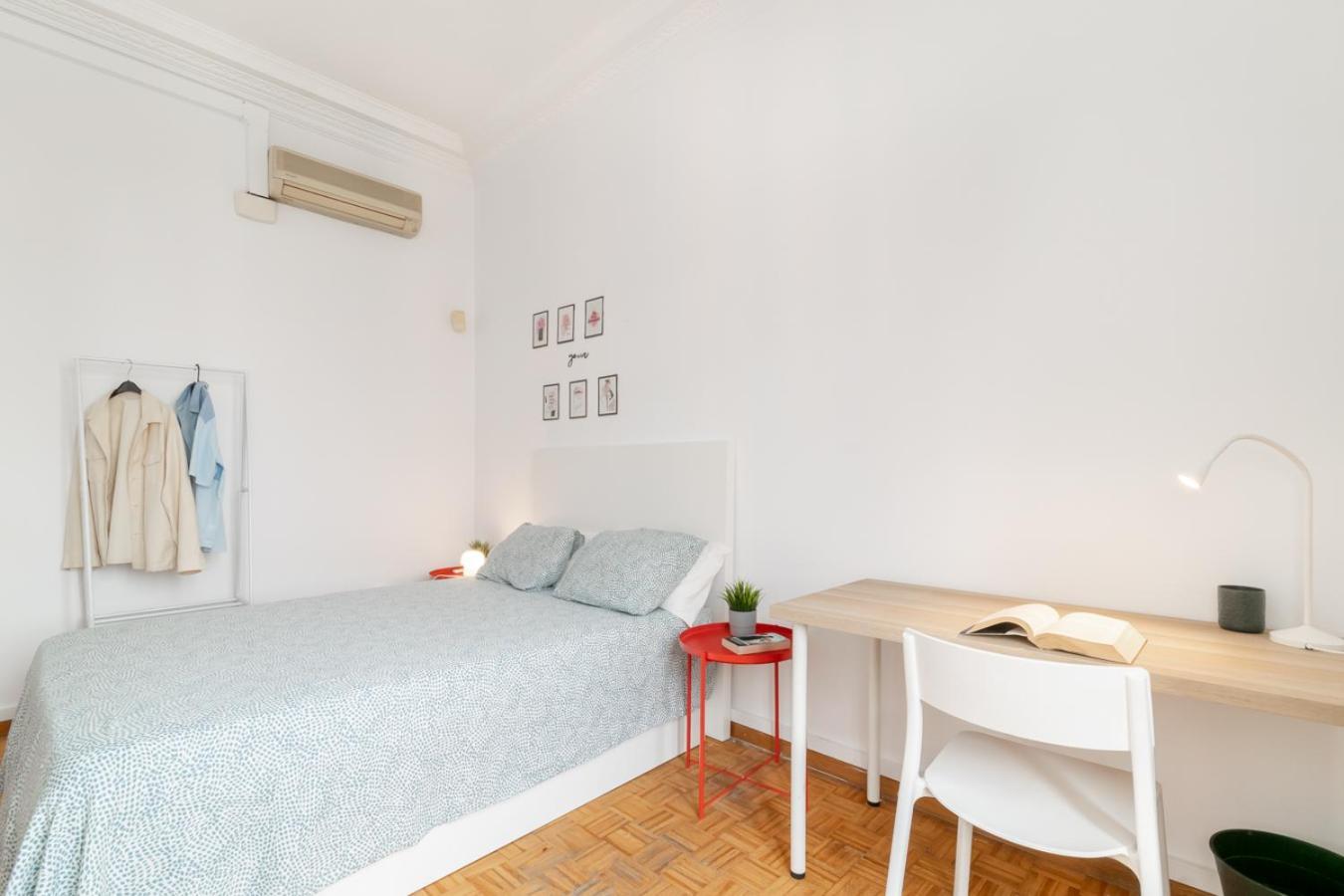 Balmes Private Rooms Barcelona Zewnętrze zdjęcie
