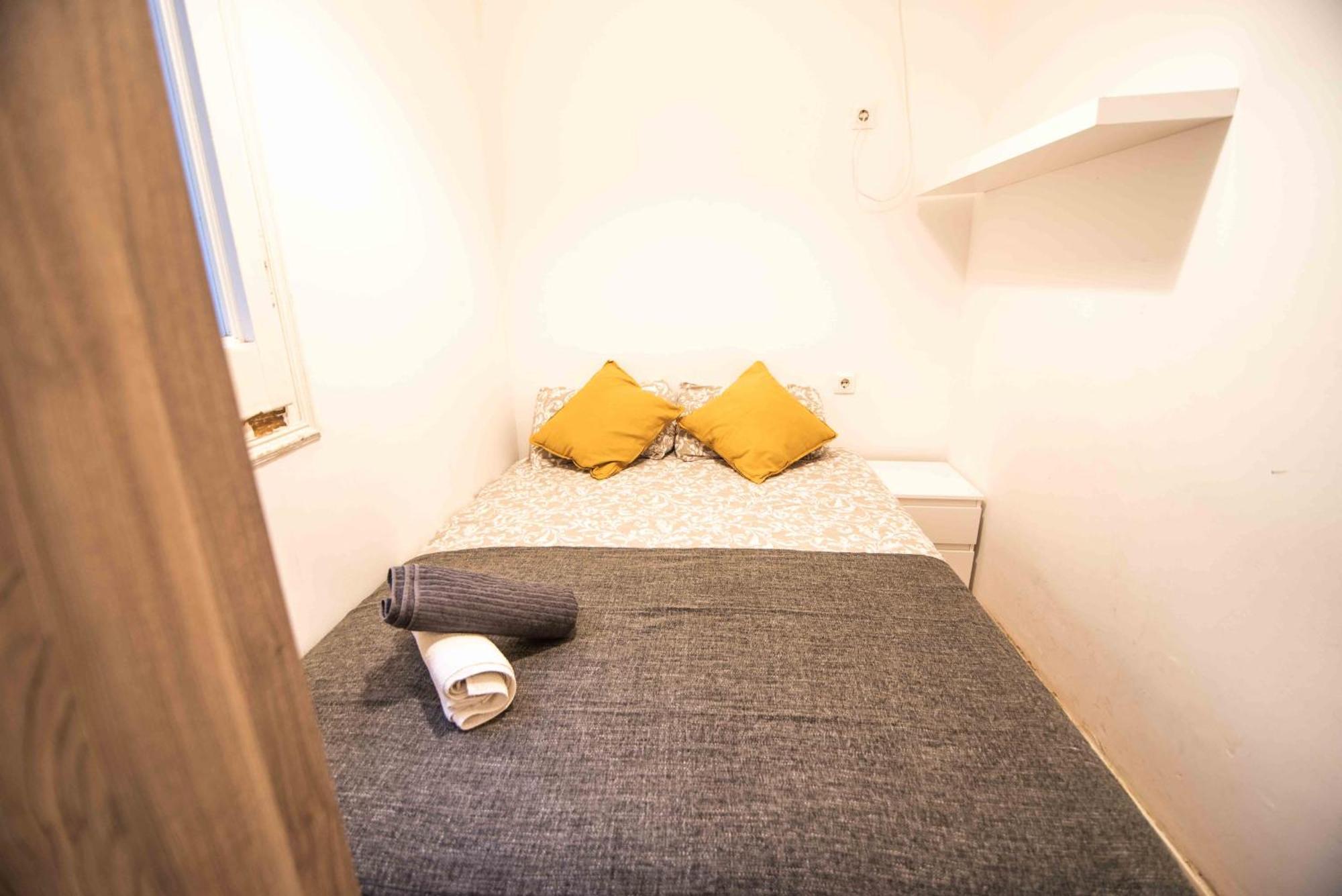 Balmes Private Rooms Barcelona Zewnętrze zdjęcie